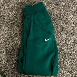 Nike sweatpants